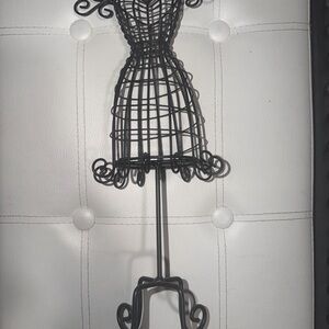 Black Wire Dress Form Jewelry Stand